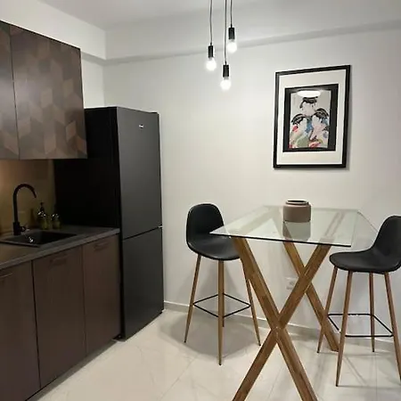 Apartment Zen Near City Centre In *