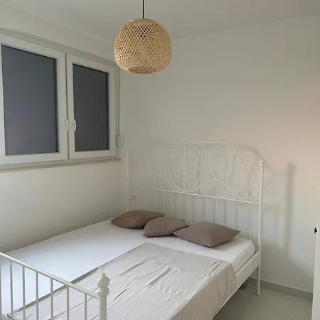 Zen Near City Centre In Apartment *